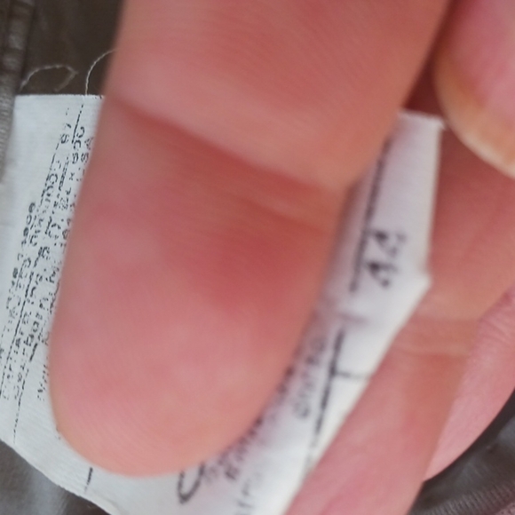 Carhartt men's cream shorts size 44 - Picture 3 of 10